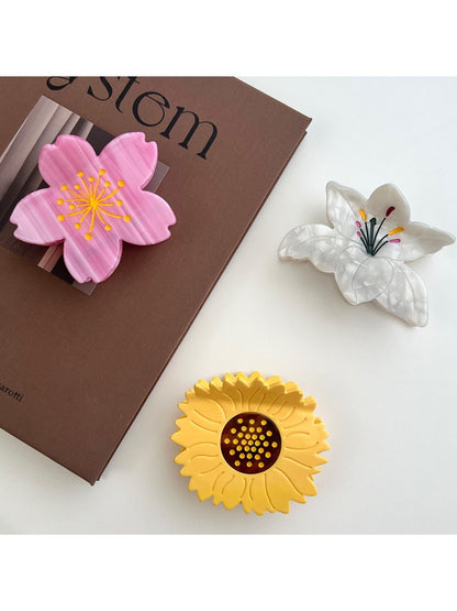 Beau - Multiple Flower Shape Hair Clips