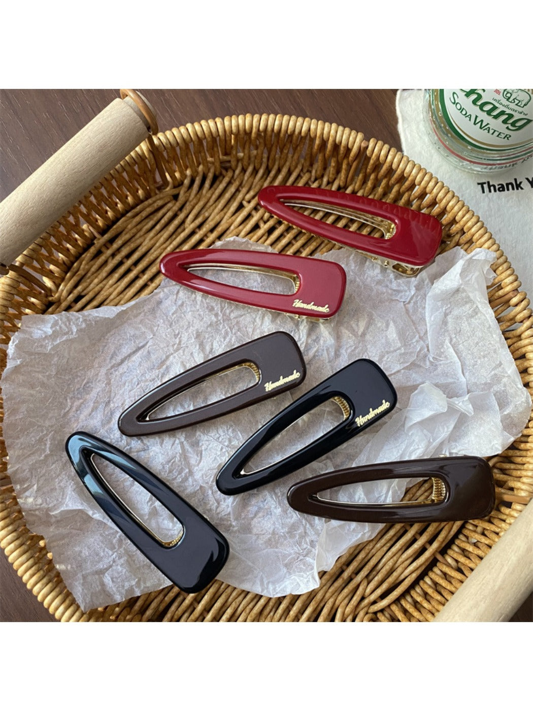 Beau - Vintage Openwork Triangle Hair Clip