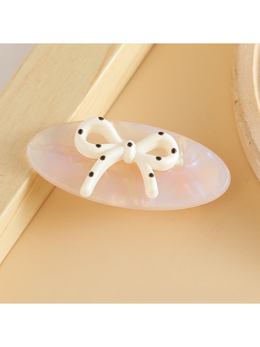 Beau - Elegant Oval Bow Hair Clip