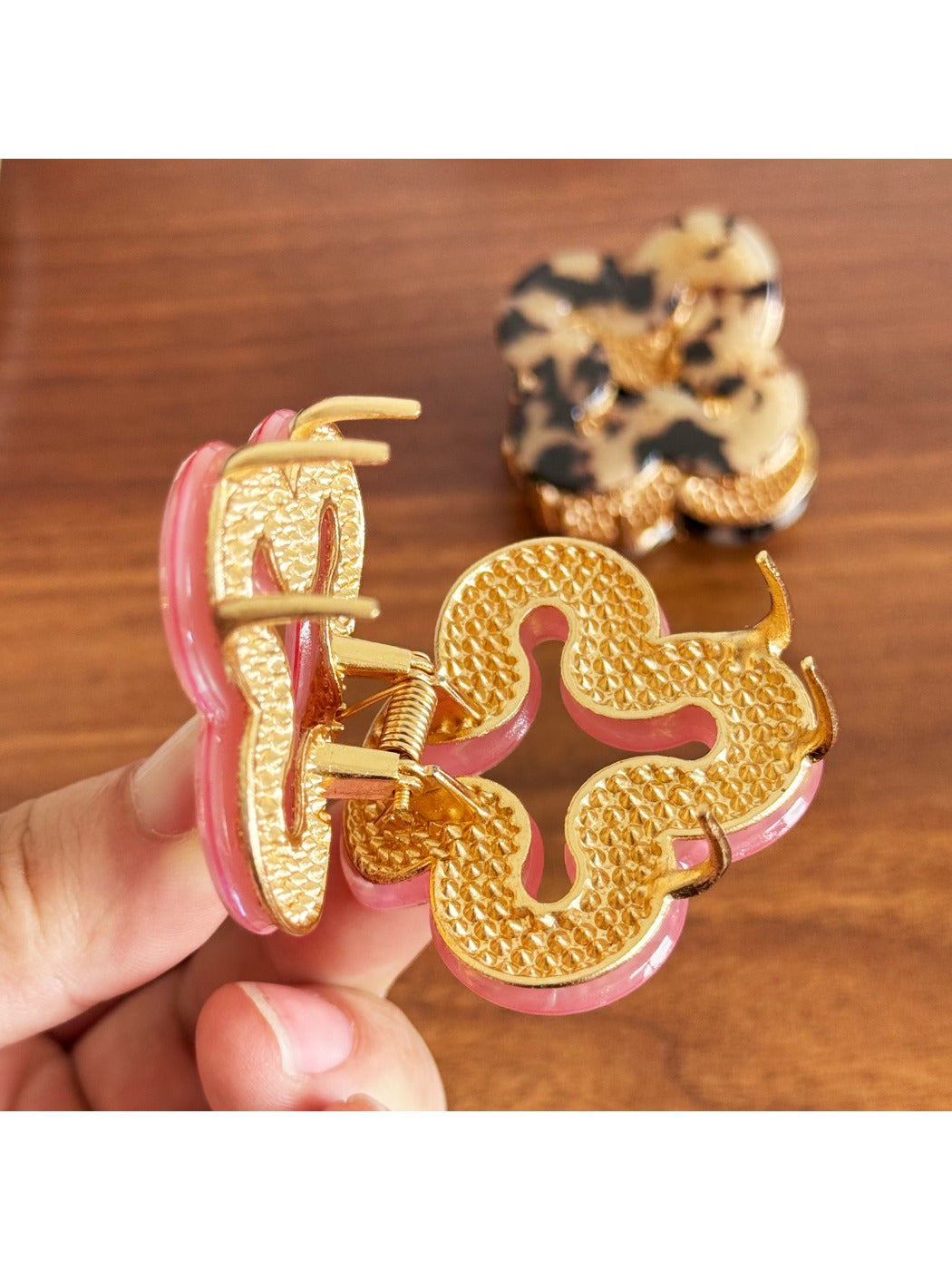 Beau - Elegant Small Flower Hair Clip for Bangs