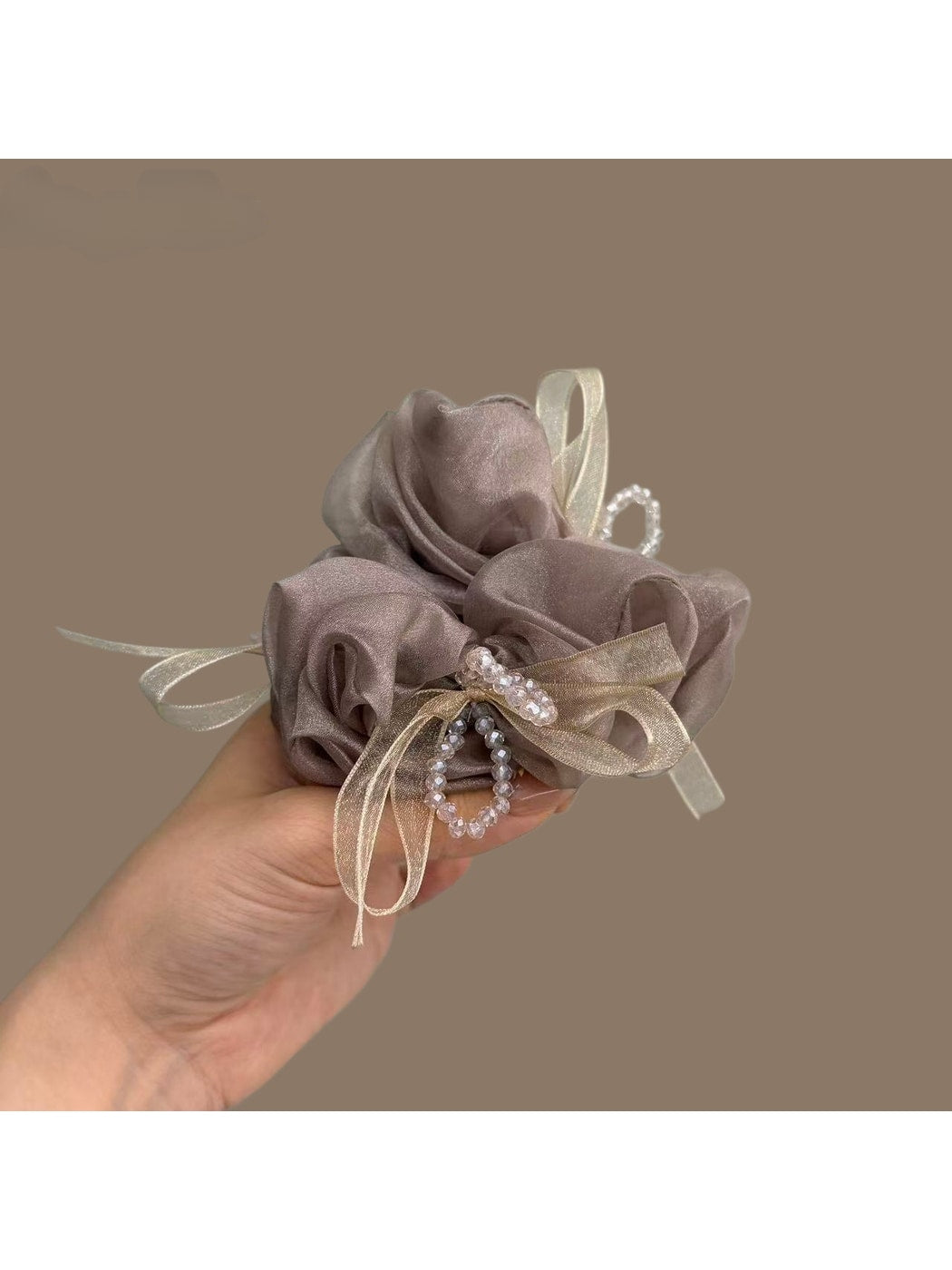 Gifty - Polyester Mesh Bow Circle Detail Scrunchie