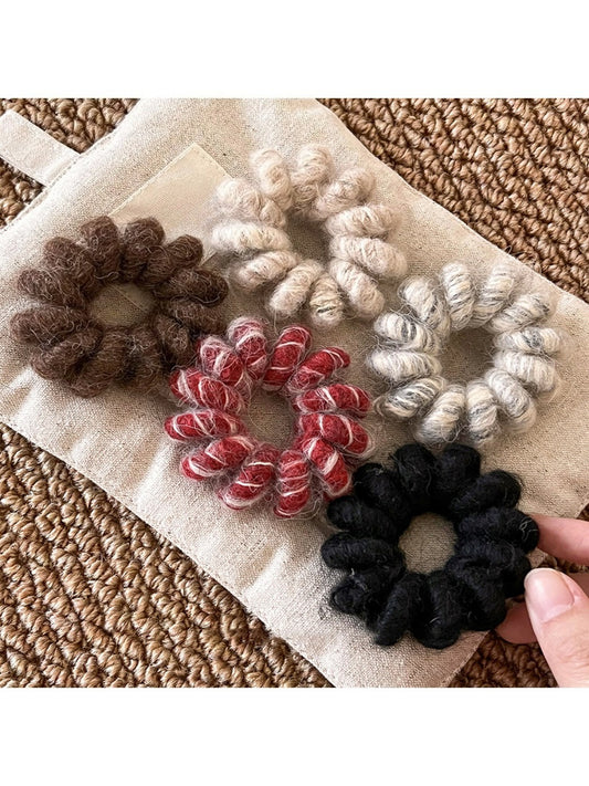 Gifty - Plush Telephone Line Hair Ring