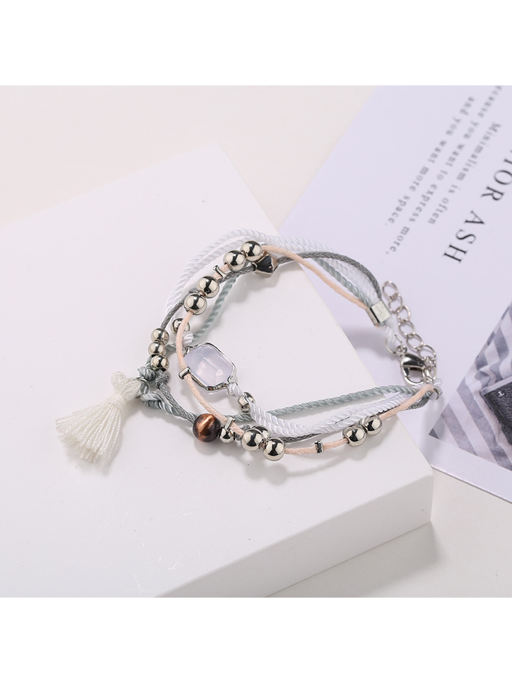 Lovra - Fashionable Beaded Tassel Pendant Bracelet