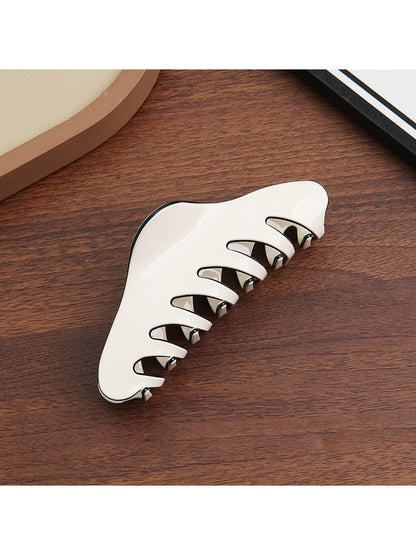 Beau - Clean Lined Solid Color Claw Clip