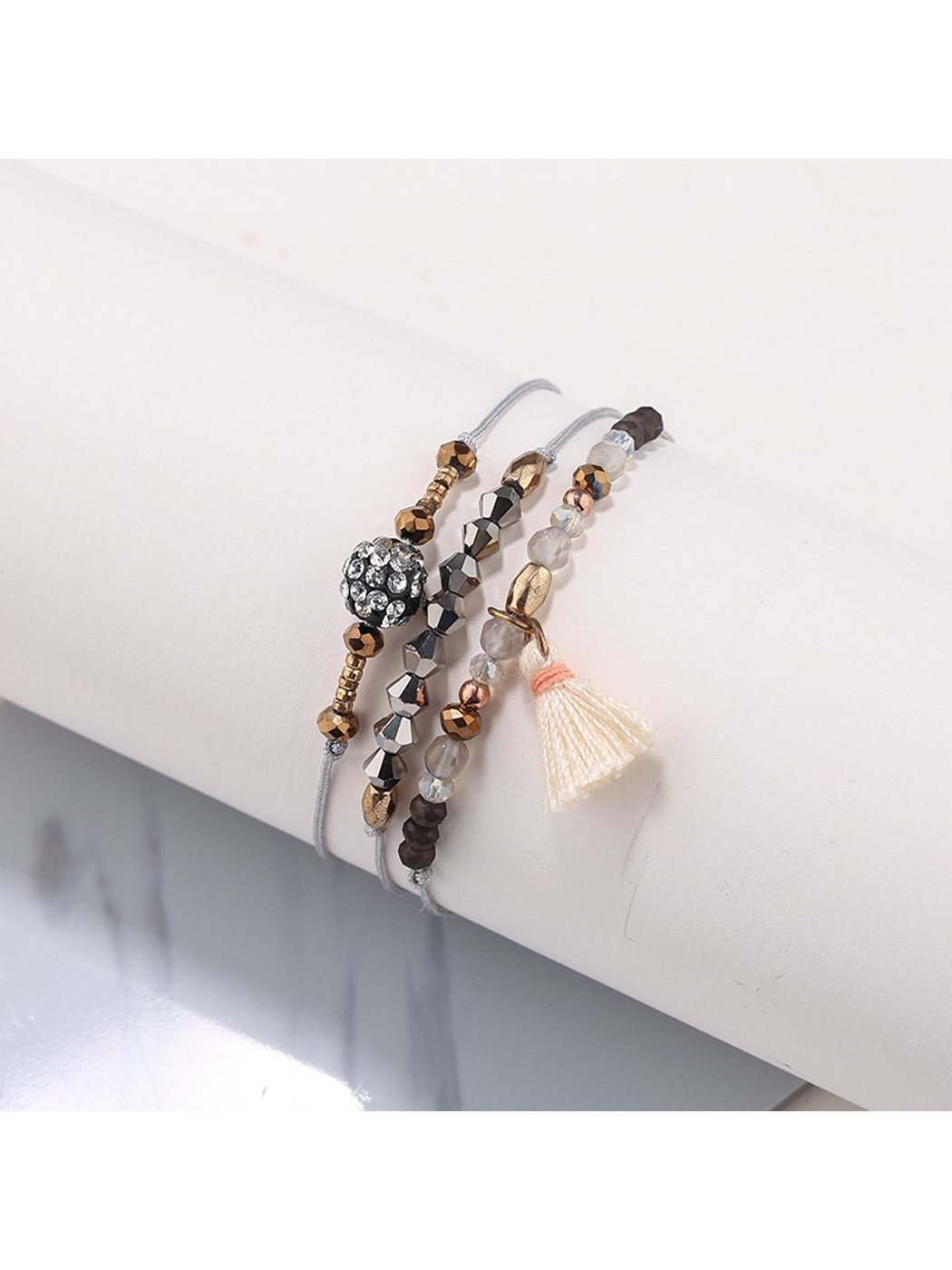 Lovra - Bohemian Beaded Tassel Pendant Bracelet