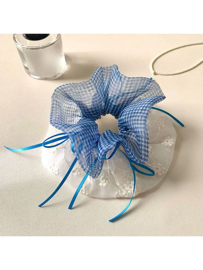 Side view of Gifty double layer plaid hair scrunchie highlighting elastic band inside