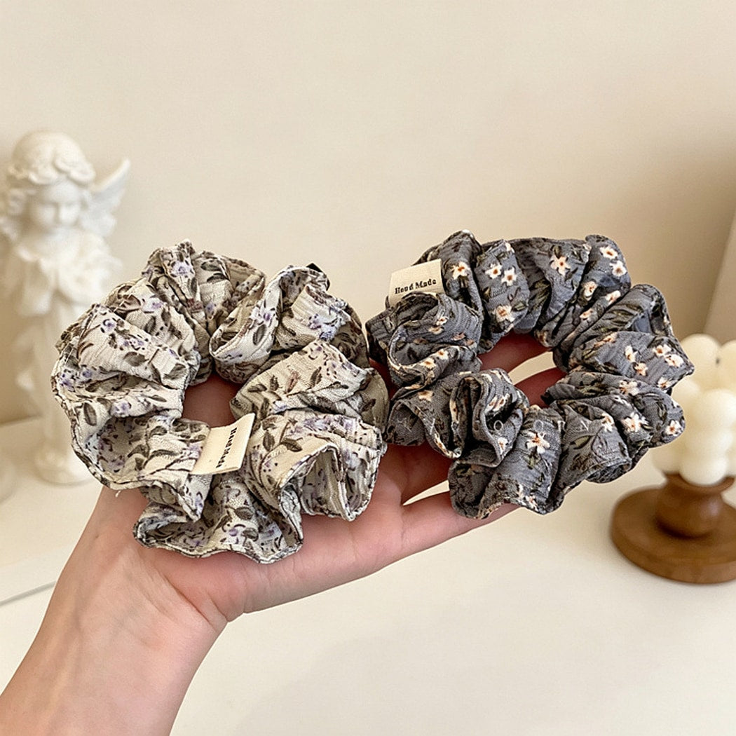 Gifty - Ruched Floral Print Polyester Fabric Scrunchie