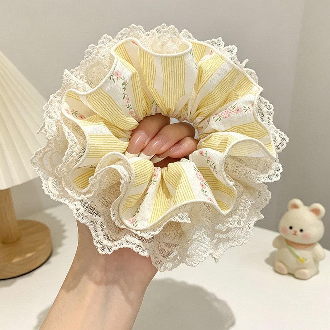 Gifty - Yellow Sweet Style Lace Edge Scrunchie