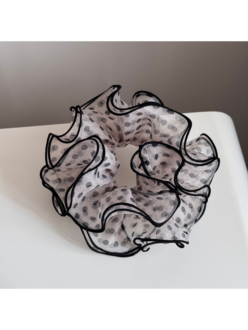 Gifty - Polka Dot Ruffle Edge Polyester Scrunchie