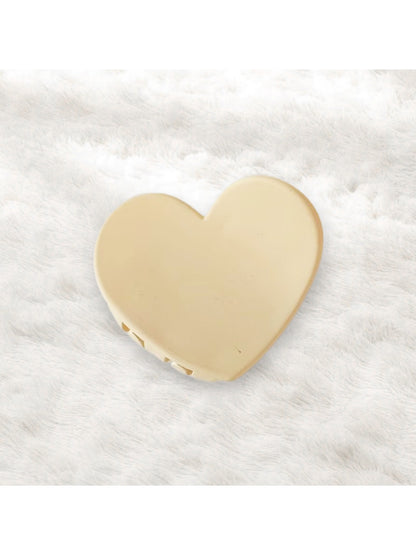 Beau - Matte Heart Shape Plastic Hair Claw Clip