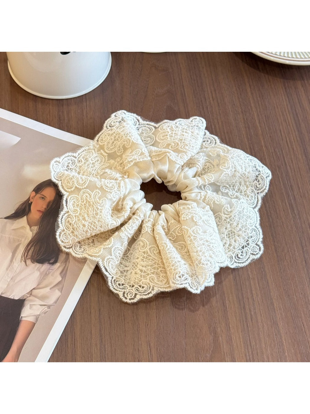 Gifty - Four Layer Lace Mesh Light Luxury Hair Circle