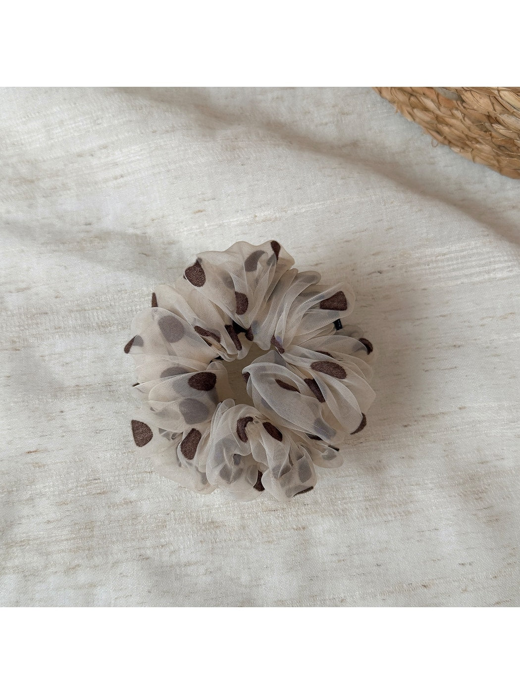 Gifty - Polka Dot Mesh Ruffled Ponytail Hair Scrunchie