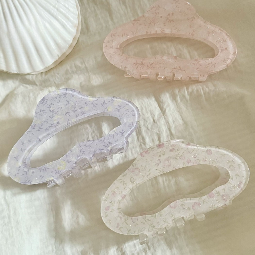 Beau - Floral Cloud Openwork Plastic Claw Clip