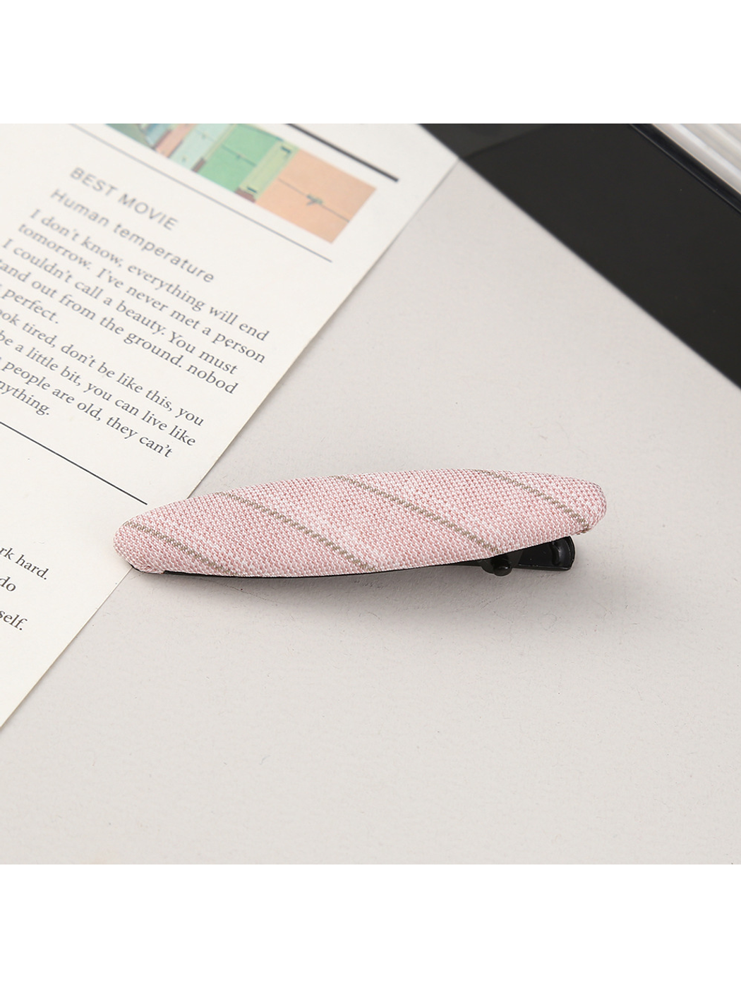 Beau - Plaid Fabric Oval Side Bangs Hair Clip