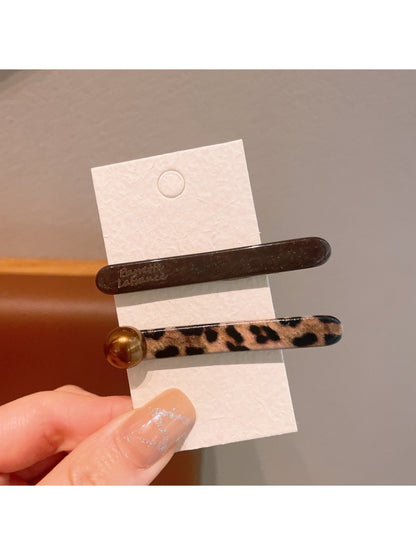 Beau - Acetate Geometric Oval and Bar Hair Clip
