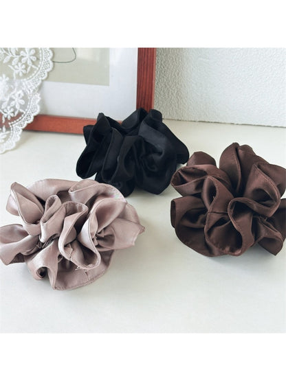 Gifty - Satin Crinkle Scrunchie Hair Tie