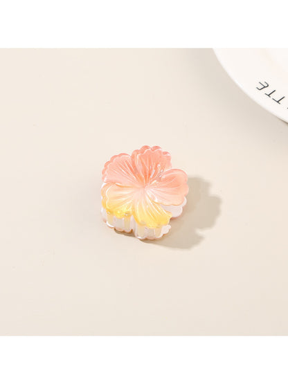 Beau - Ombré Hibiscus Shaped Claw Clip