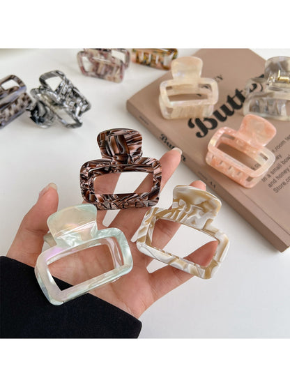 Beau - Square-Shaped Openwork Hair Clip