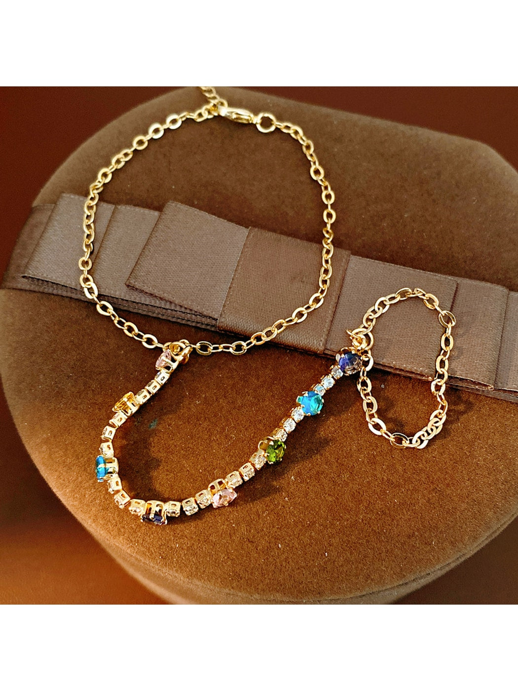 Lovra - Alloy Synthetic Zircon Circle Bracelet