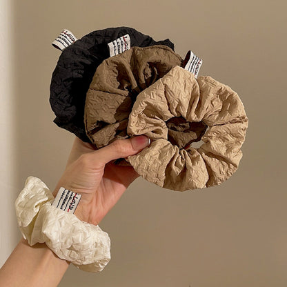 Gifty - Solid Color Ruched Scrunchie