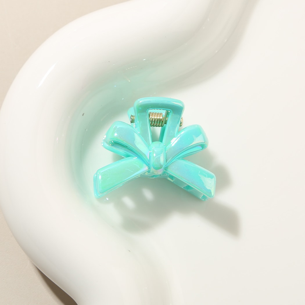 Beau - Glossy Plastic Bow Detail Side Hair Claw Clip