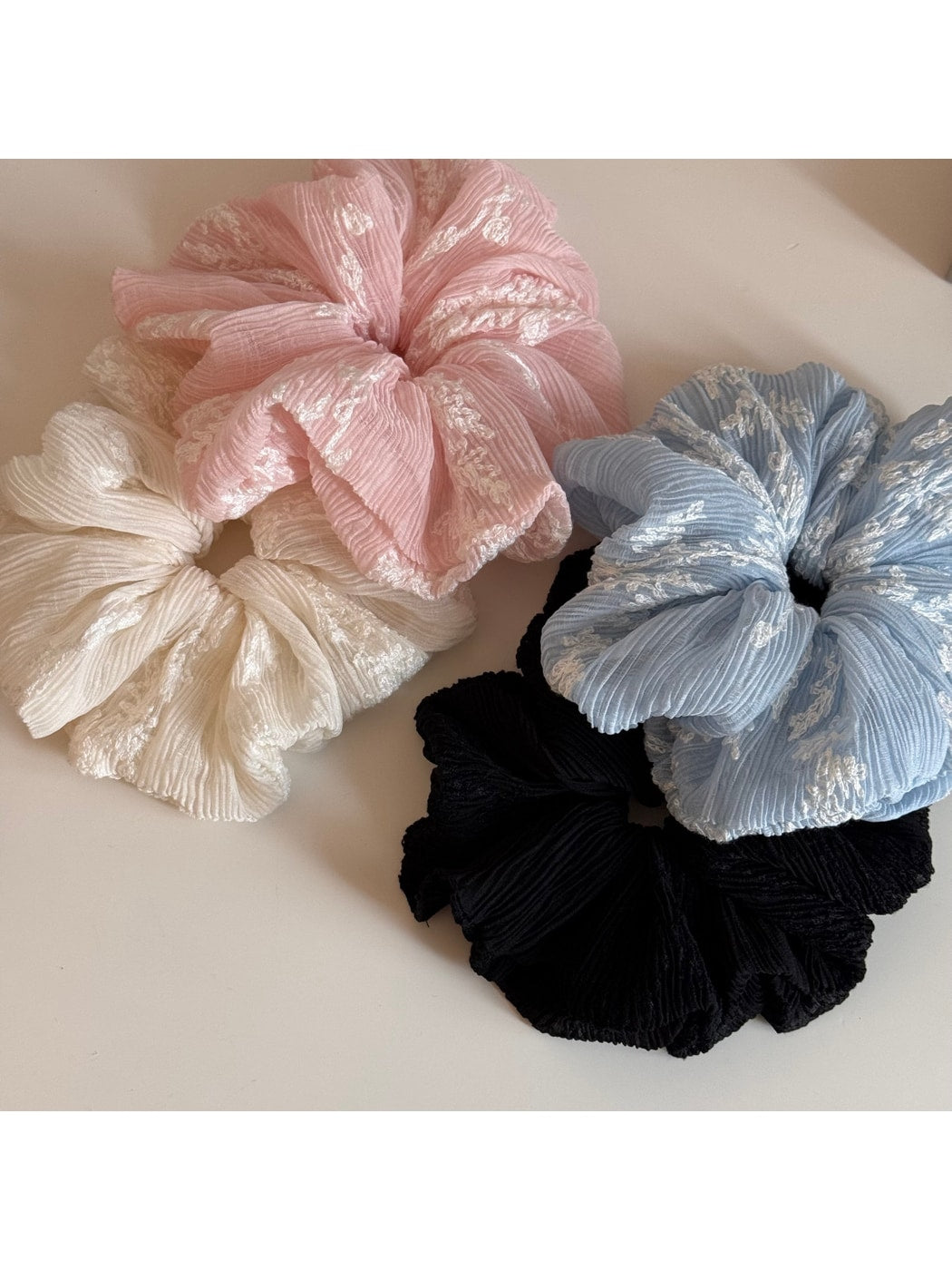 Gifty - Irregular Ruched Embroidered Hair Scrunchie