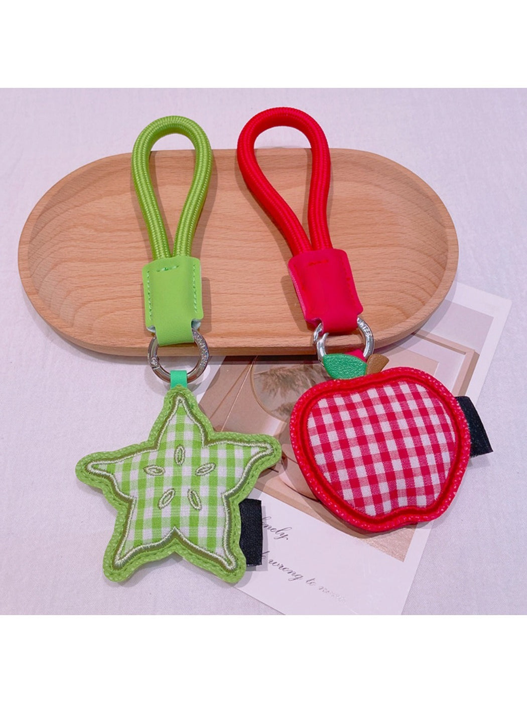 Keypus - Creative Plaid Fruit Keychain
