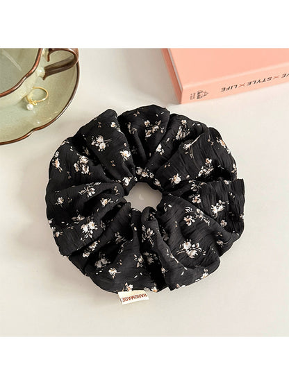 Gifty - Ruffled Polyester Fabric Scrunchie