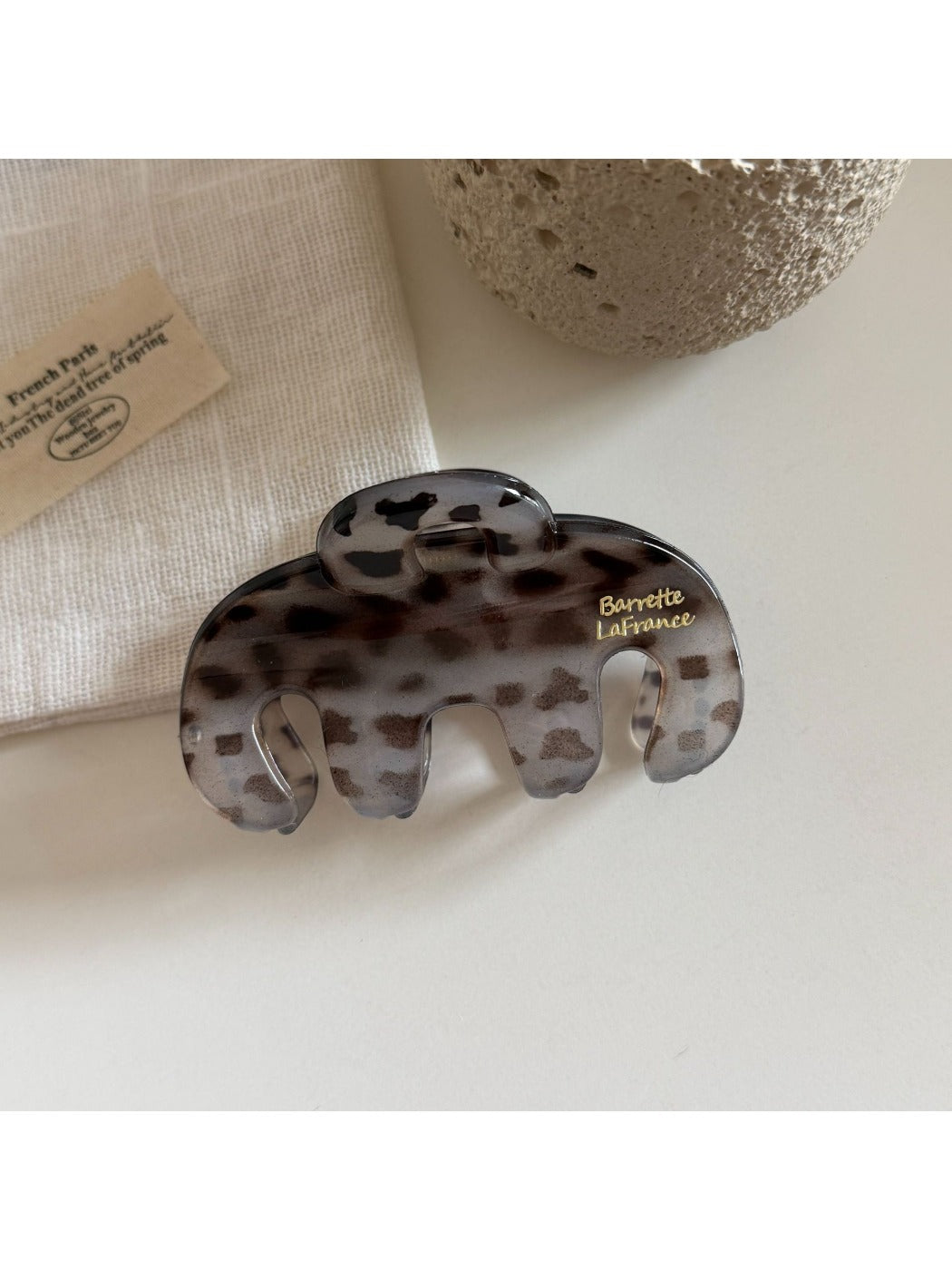 Beau - Versatile Leopard Print Hair Clip