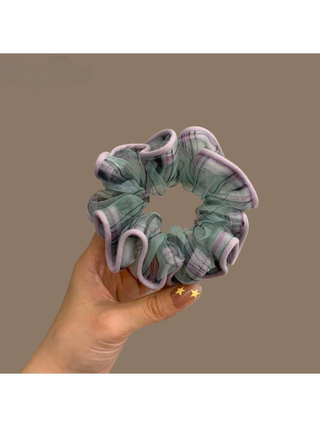 Gifty - Plaid Print Ruffled Ponytail Scrunchie