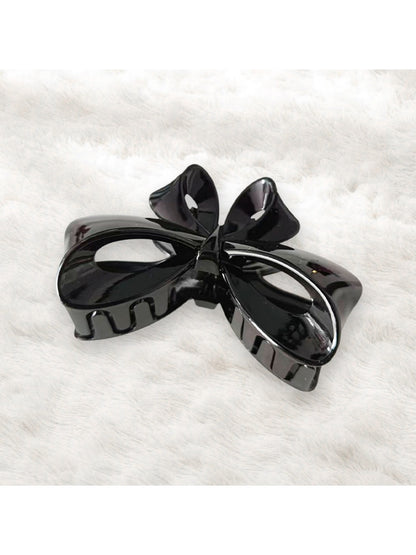 Beau - Retro Bow Shape Plastic Claw Hair Clip