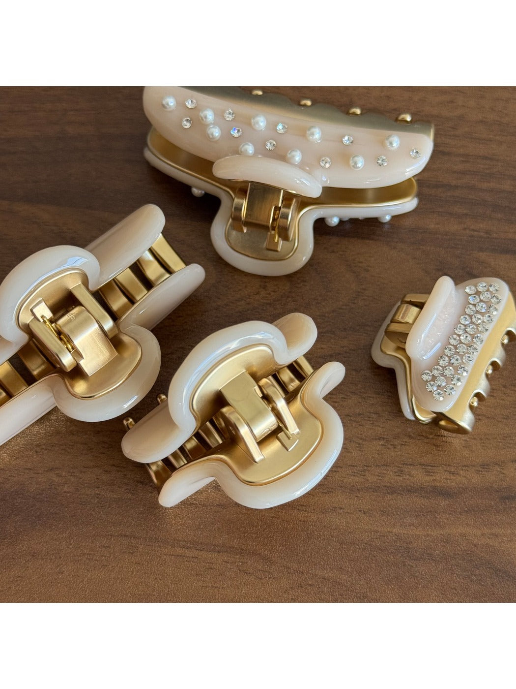 Beau - Premium Multi-Color Hair Clip