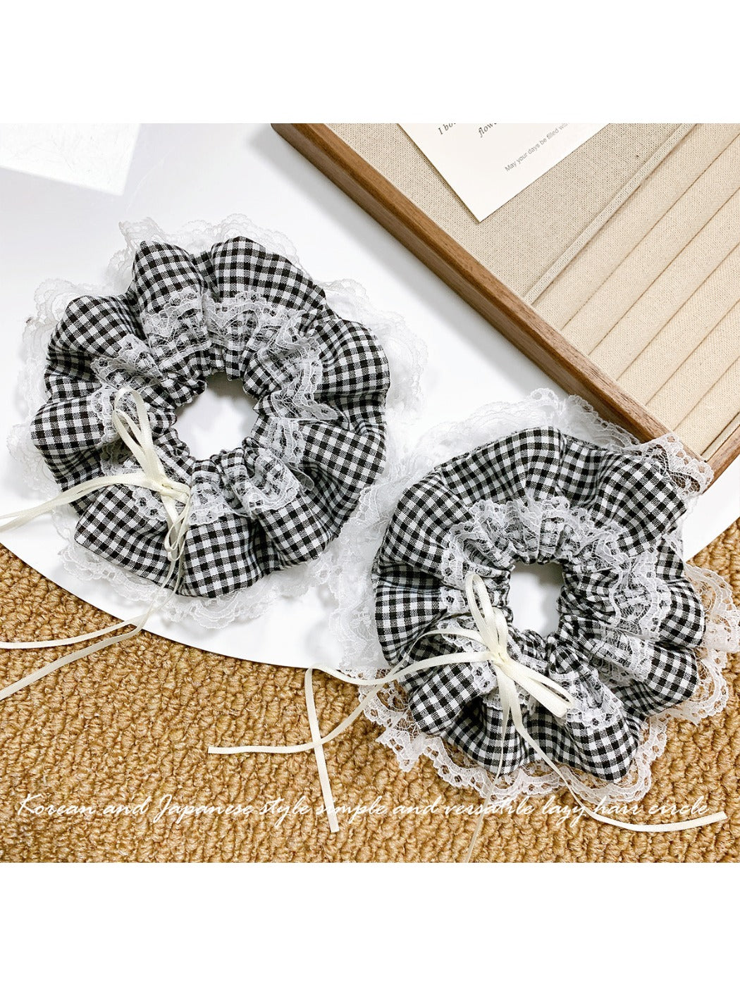 Gifty - Black White Plaid Lace Hair Ring