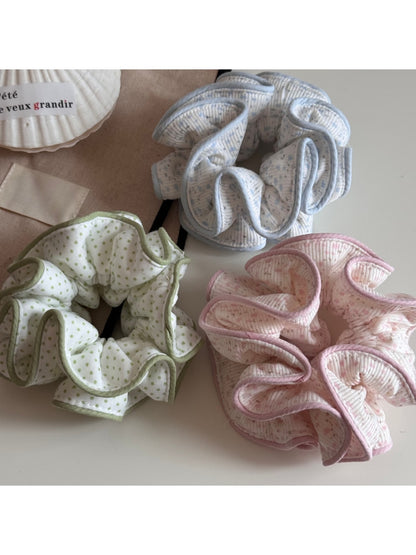 Gifty - Irregular Edge Printed Fabric Scrunchie