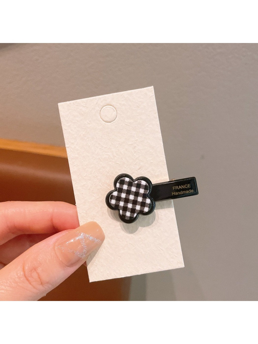 Beau - Leopard Print Oval Duckbill Women's Hair Clip