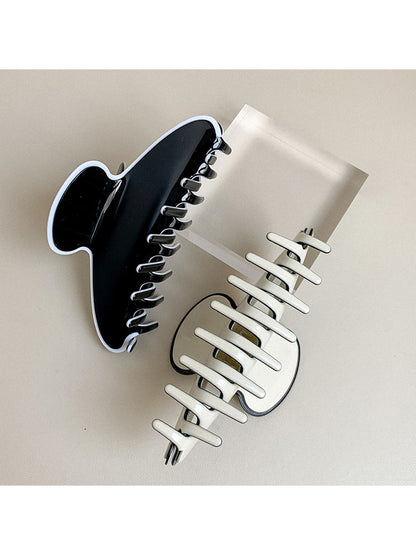 Beau - Textured Acetate Fiber Contrast Edge Claw Clip