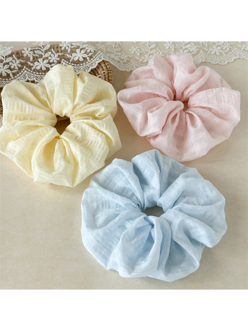 Gifty - Fresh Style Textured Gathered Hair Scrunchie