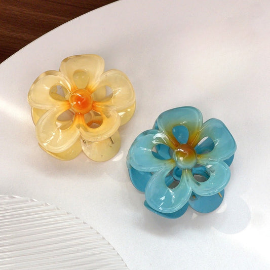Beau - Glossy Hollow Flower Shape Claw Clip