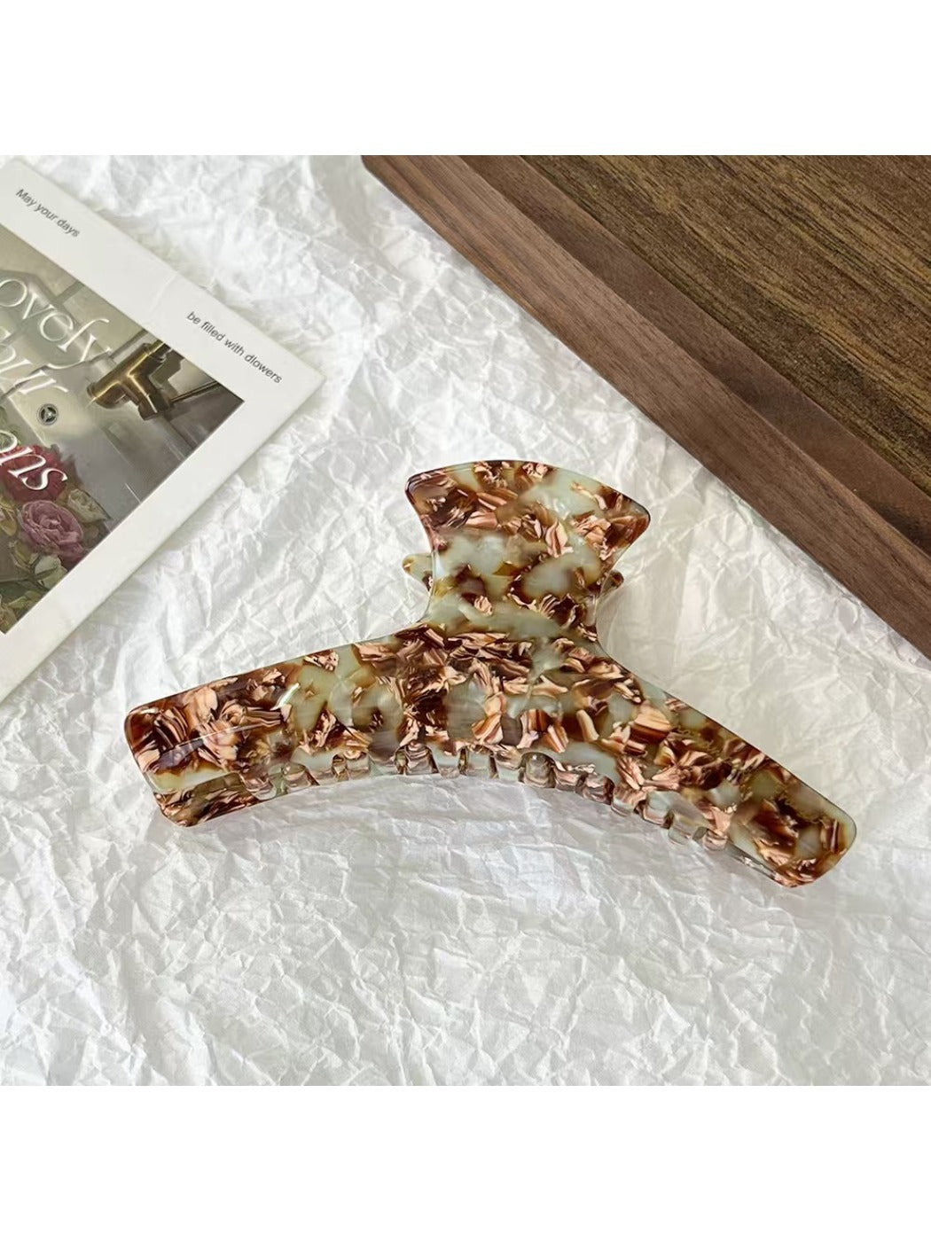Beau - Elegant Hanger Shaped Hair Claw Clip