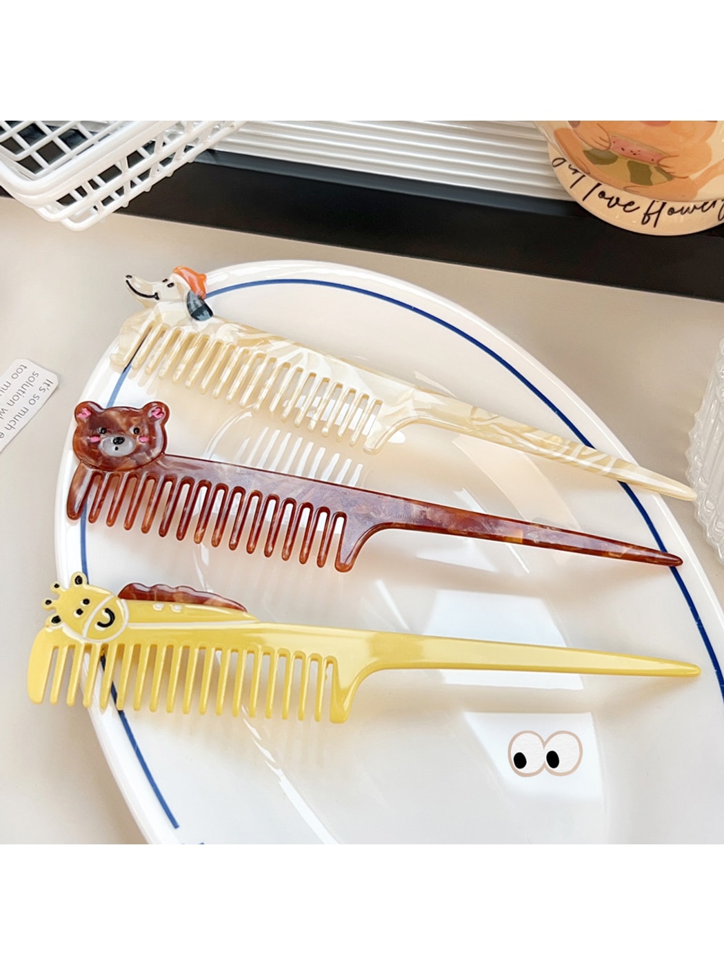 Camerow - Cartoon Animal Acetate Long Handle Comb