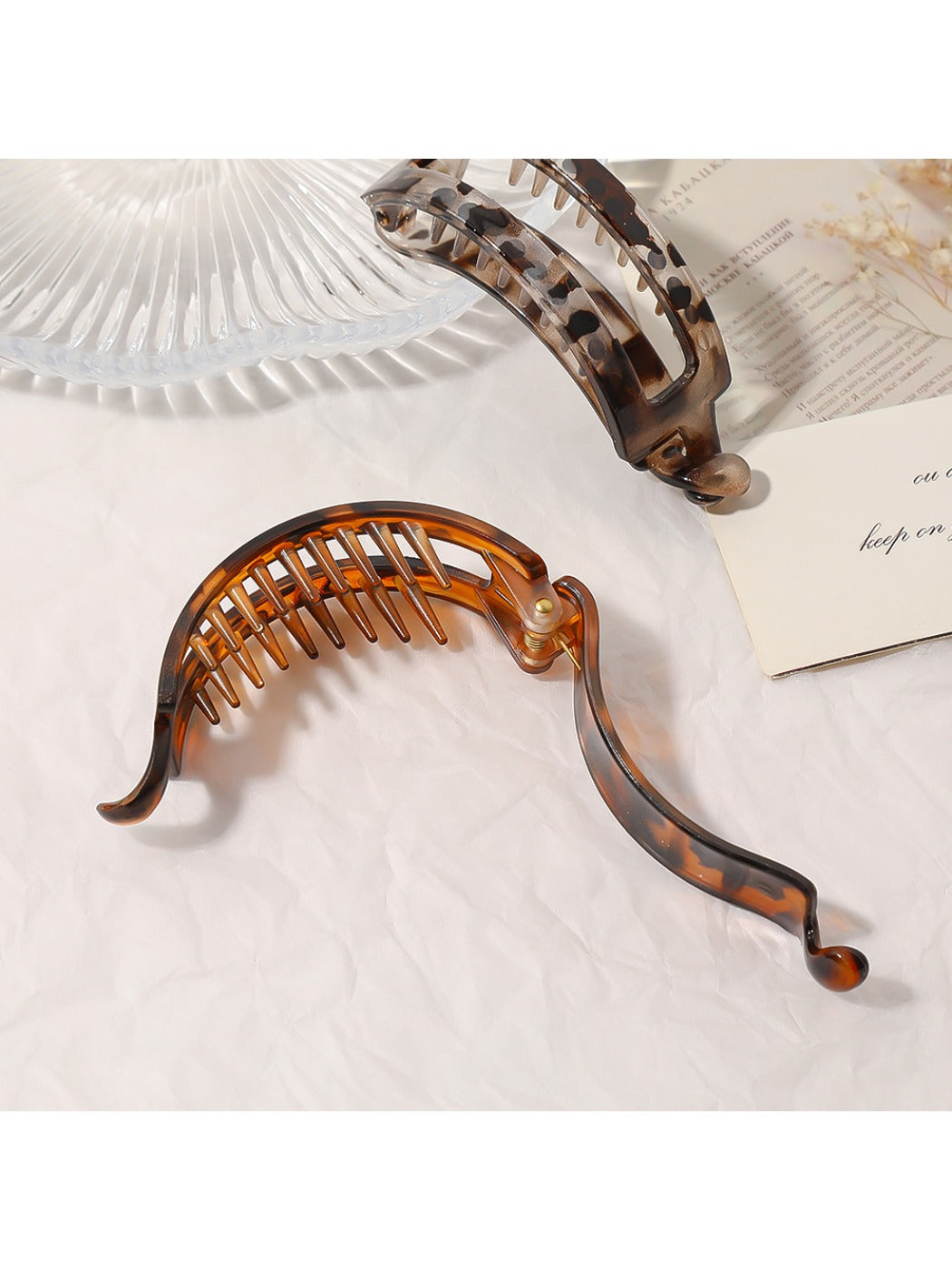 Beau - Leopard Print Curved Hair Clip