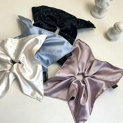 Gifty - Geometric Square Scarf Style Scrunchie