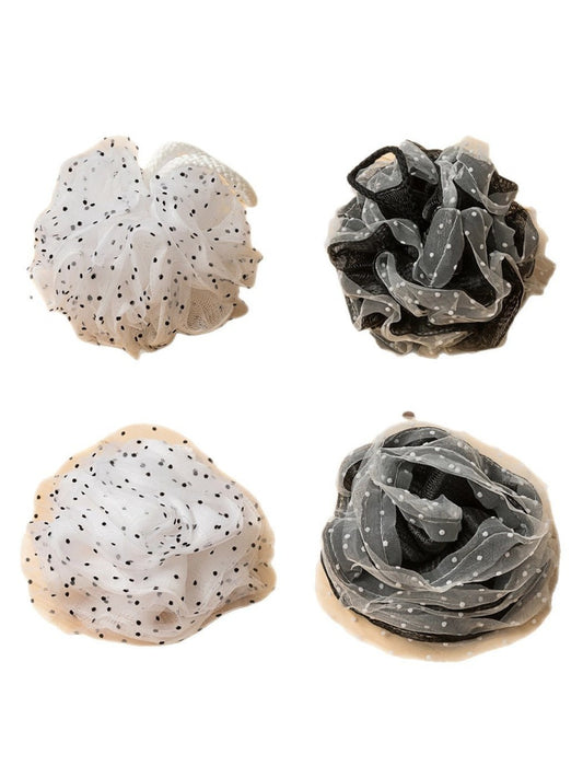 Papo - Monochrome Dotted Bath Pouf