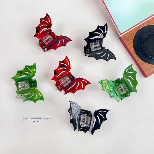 Beau - Halloween Openwork Bat Wing Claw Clip
