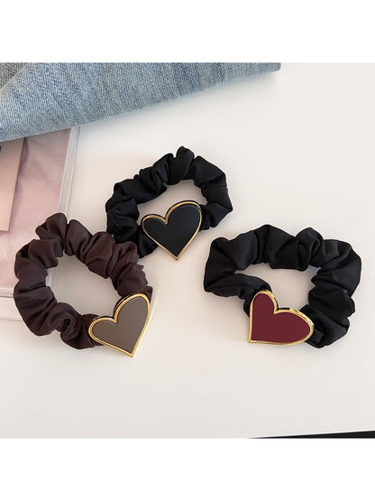 Gifty - Heart Shaped Cute Scrunchie