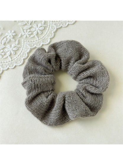 Gifty - Knitted Striped Scrunchie Hair Tie