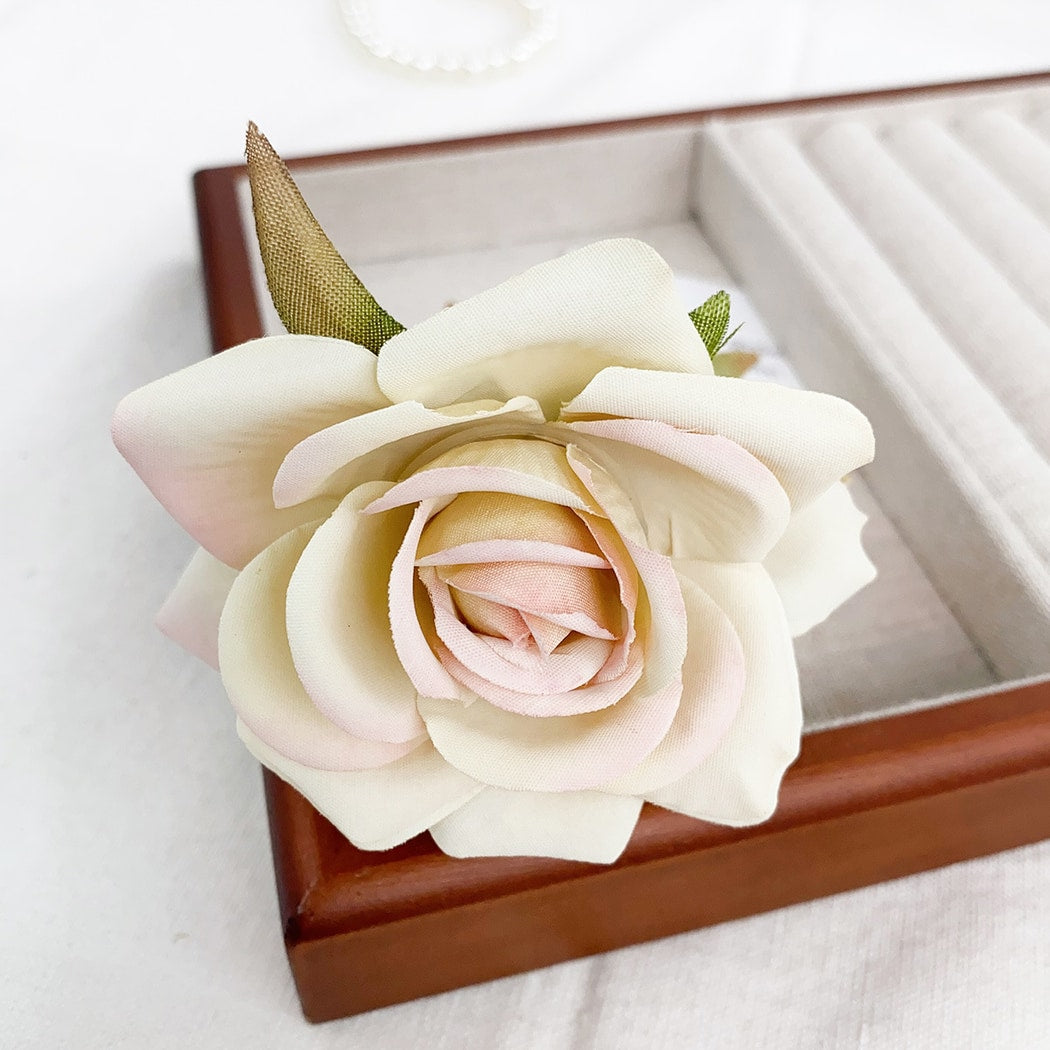 Beau - Elegant Vacation Style Flower Design Claw Clip