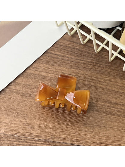 Beau - Dainty Bow Shaped Small Claw Clip
