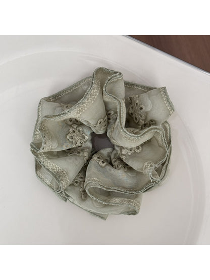 Gifty - Soft Scrunchie Hair Tie