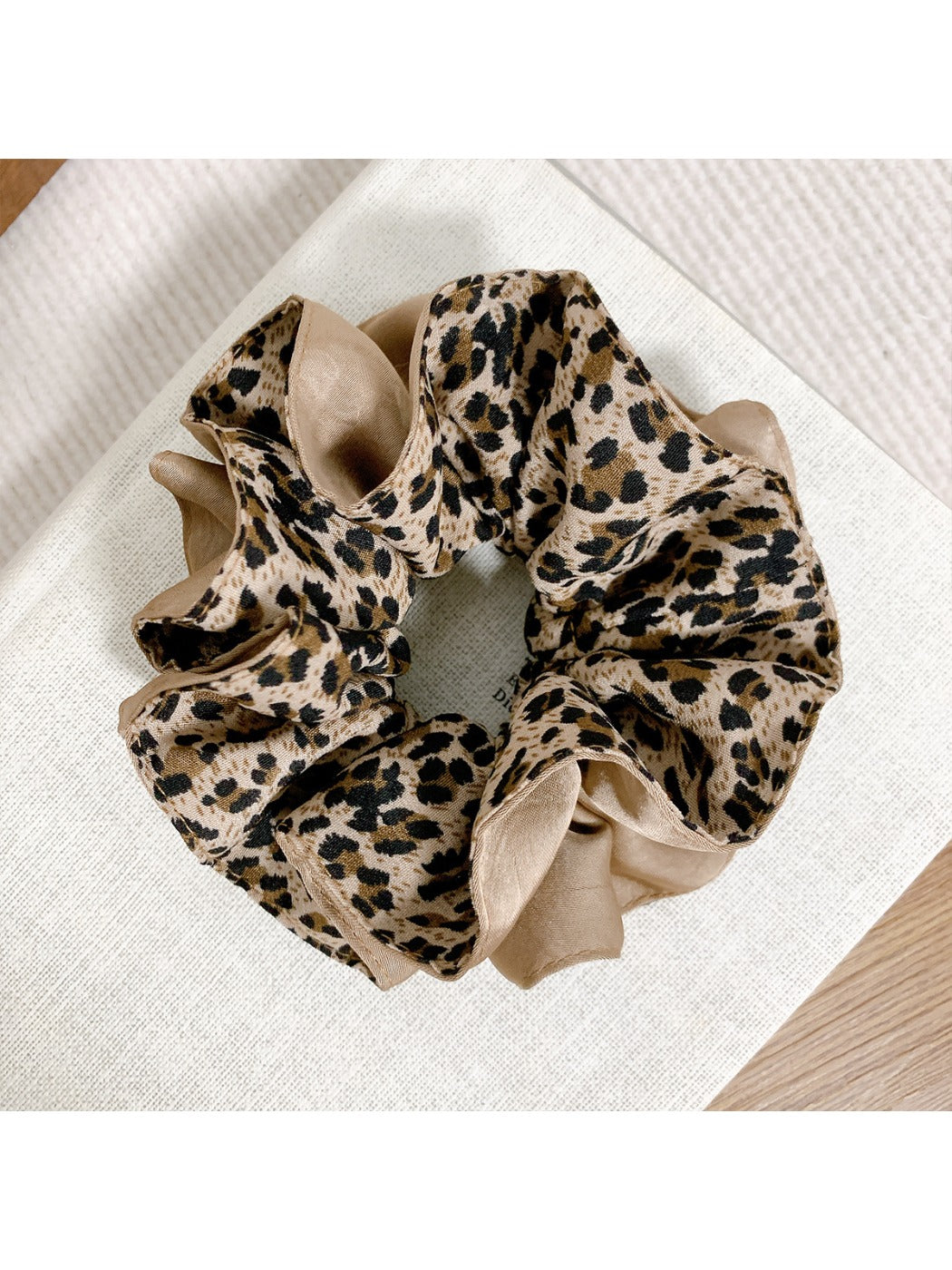 Gifty - Leopard Double-sided Hair Tie